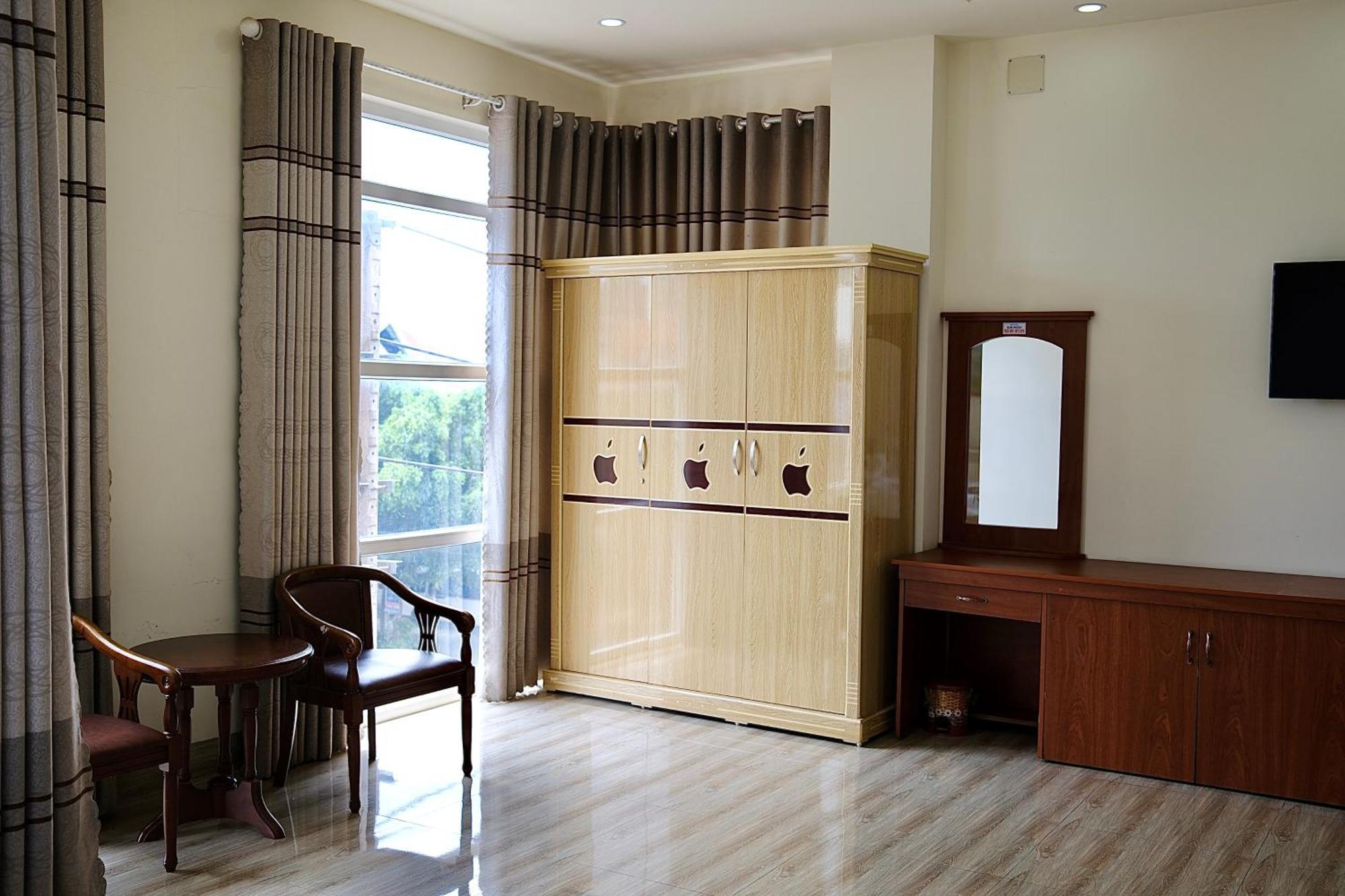 Kim Ngan Hotel Buon Ma Thuot Luaran gambar